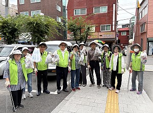 [노인사회참여지원]초록별환경봉사대 플로깅 환경봉사 진행