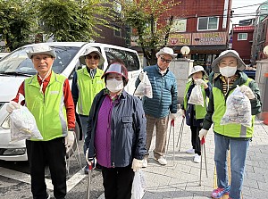 [노인사회참여지원]초록별환경봉사대 플로깅 환경봉사 진행