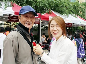 [평생교육] 2017년 어버이날 카네이션 축제 " 어버이은혜 감사합니다"