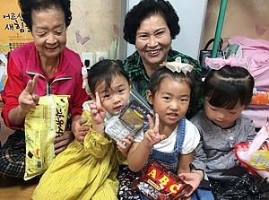 [경로당활성화사업] 해바라기 어린이집과 함께하는 행복한 추석나눔