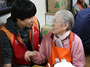 [경로당]SK정보기술원과 함께하는 "어르신 베이커" 진행