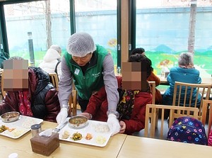 [자원봉사] 주식회사 대상 경로식당 봉사활동