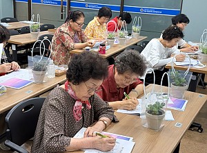 [시니어종합상담사업] 존엄한 삶의 마무리! 웰다잉 프로그램 '바람이 머문 자리' 2기 6회기 진행