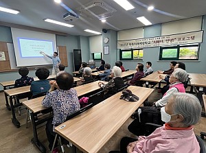 [건강관리실] 2025년 쏙쏙치매예방학교 "치매야, 안녕!" 프로그램 10회기 진행
