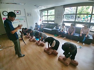 [경로당연계사업] 중랑구보건소와 함께하는 건강한 은빛마을경로당 의약품 안전·심폐소생술교육 진행